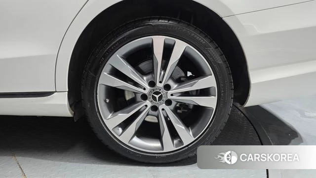 Mercedes-Benz C-Class W205 id 4187659 из Кореи 13