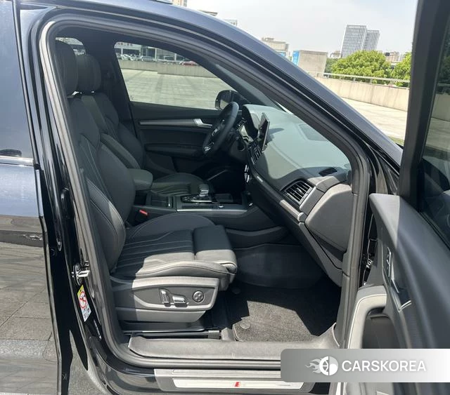 Audi Q5L id 4307015 из Китая 13