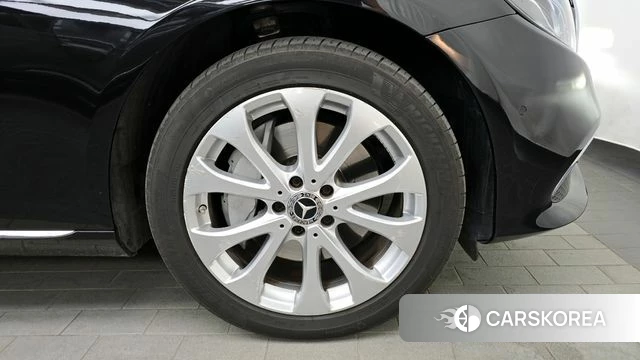 Mercedes-Benz E-Class W213 id 4251432 из Кореи 13