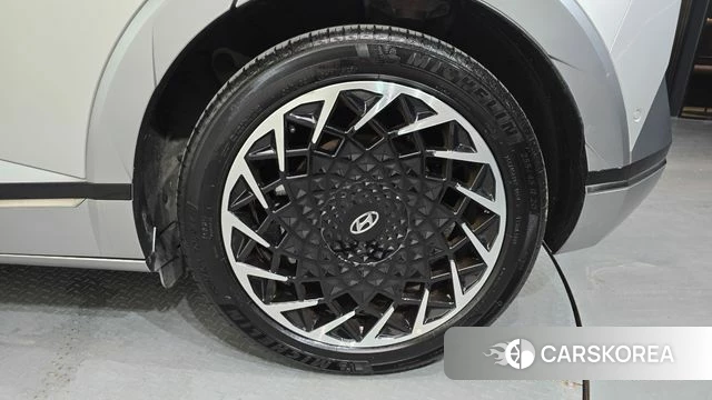Hyundai Ionic 5 id 4578946 из Кореи 13