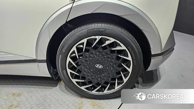 Hyundai Ionic 5 id 4361285 из Кореи 13
