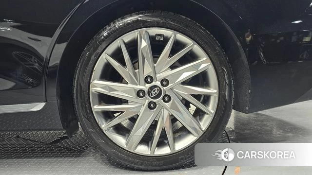Hyundai The New Grandeur IG id 4434885 из Кореи 13