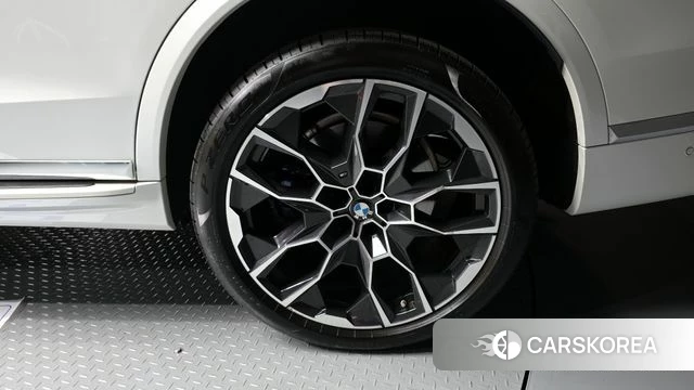 BMW X7 (G07) id 4280020 из Кореи 13