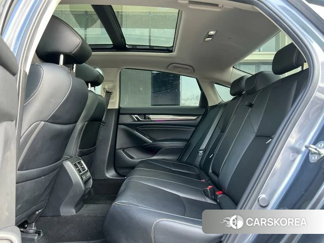 Honda Accord id 4299499 из Китая 13