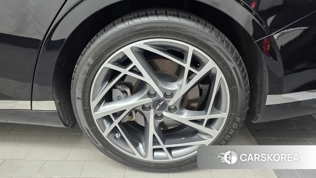 Genesis G90 (RS4) id 4835652 из Кореи 13