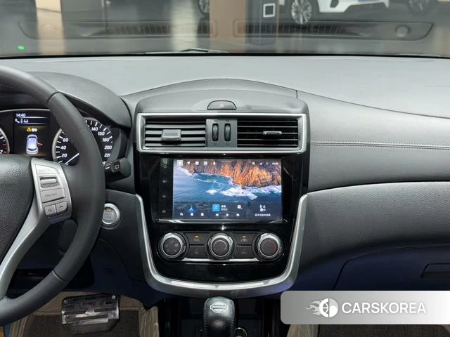 Nissan TIIDA id 4393806 из Китая 13