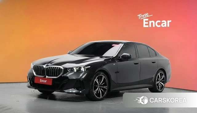 BMW 5 Series (G60) id 4870861 из Кореи 13