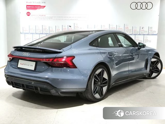 Audi e-tron GT id 4259272 из Китая 13