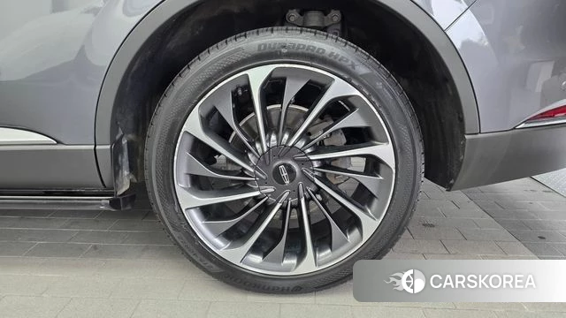 Lincoln Aviator 2nd generation id 4712005 из Кореи 13