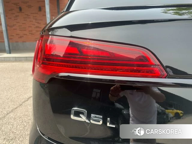 Audi Q5L id 4291562 из Китая 13