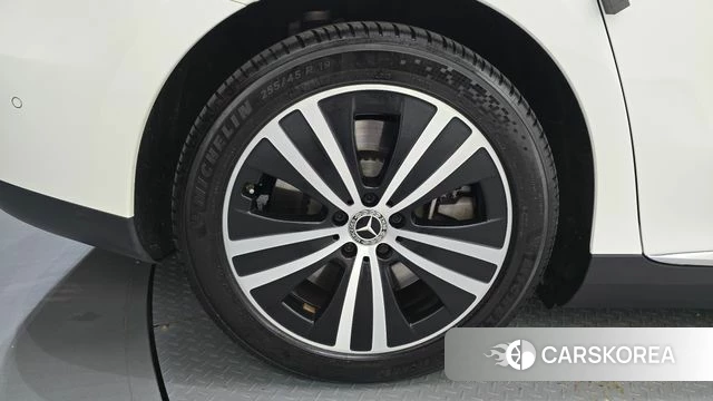 Mercedes-Benz EQE V295 id 4880142 из Кореи 13