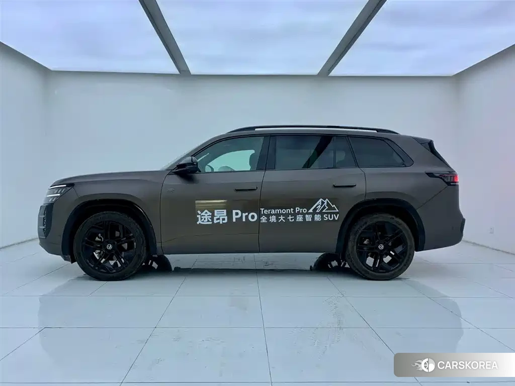 Volkswagen Teramont id 4548376 из Китая 13