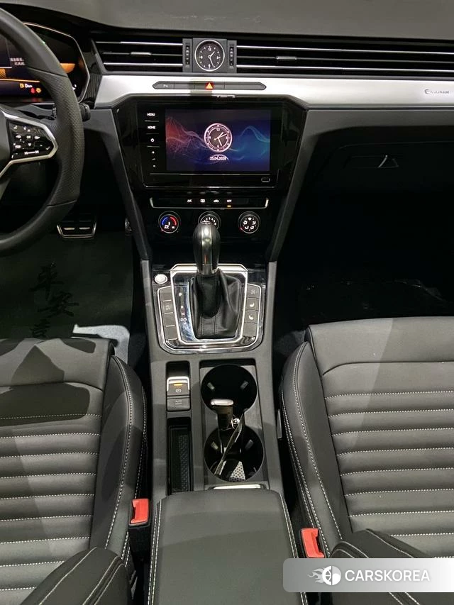 Volkswagen Magotan id 4276145 из Китая 13