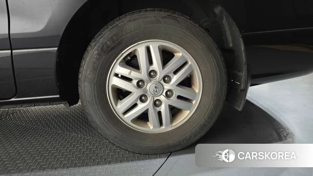 Hyundai The New Grand Starex id 4471282 из Кореи 13