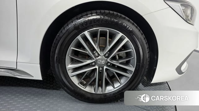 Hyundai Grandeur IG id 4755111 из Кореи 13
