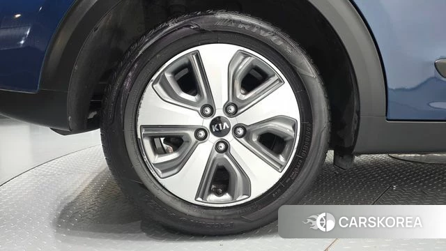 Kia Niro id 4794873 из Кореи 13