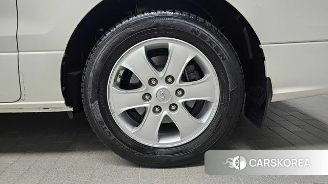 Hyundai The New Grand Starex id 4865043 из Кореи 13