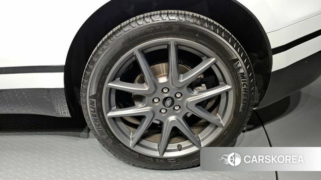 Land Rover Range Rover Velar id 4293188 из Кореи 13