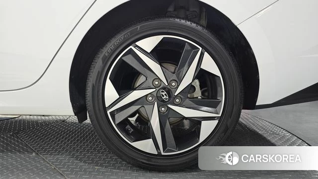 Hyundai Avante Hybrid (CN7) id 4518068 из Кореи 13