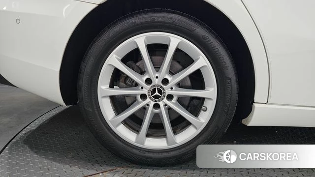 Mercedes-Benz A-Class W177 id 4865002 из Кореи 13