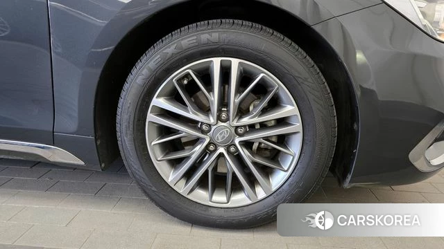Hyundai Grandeur IG id 4390383 из Кореи 13