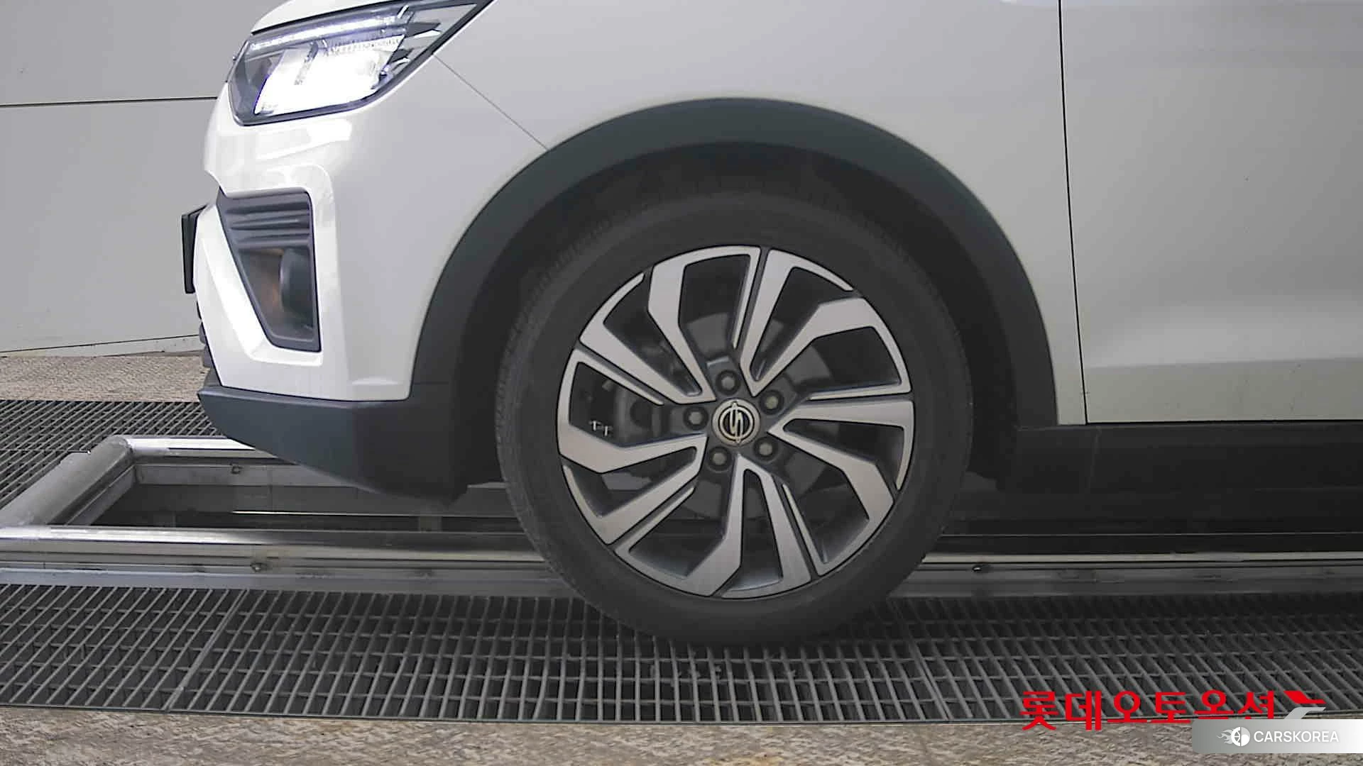 SsangYong Tivoli id 3869465 из Кореи 13