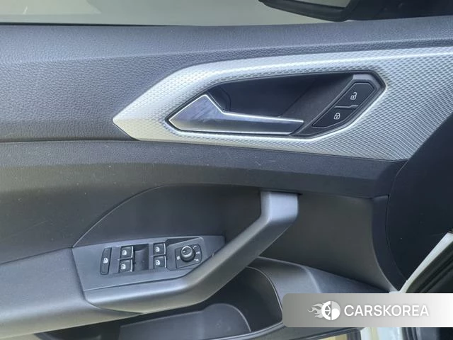 Volkswagen Exploring the shadow id 4207670 из Китая 13