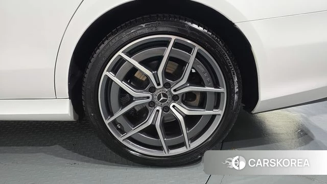 Mercedes-Benz E-Class W213 id 4542565 из Кореи 13