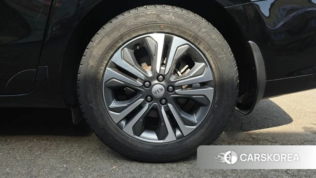 Kia The New Carnival id 4245601 из Кореи 13