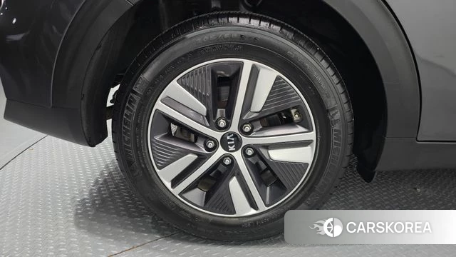 Kia The New Niro id 4232386 из Кореи 13