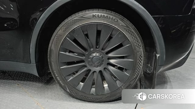 Tesla Model Y id 4767999 из Кореи 13