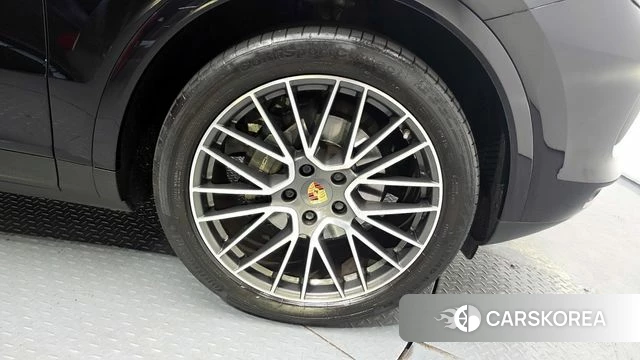 Porsche Cayenne (PO536) id 4283241 из Кореи 13