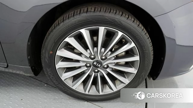 Kia Come New K7 id 4384469 из Кореи 13