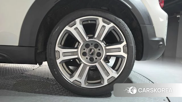 Mini Cooper S Countryman id 4494822 из Кореи 13