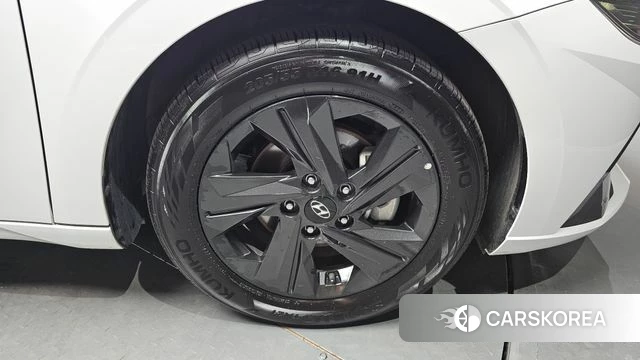 Hyundai Avante (CN7) id 4624373 из Кореи 13