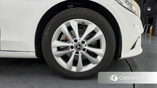 Mercedes-Benz C-Class W205 id 4581321 из Кореи 13