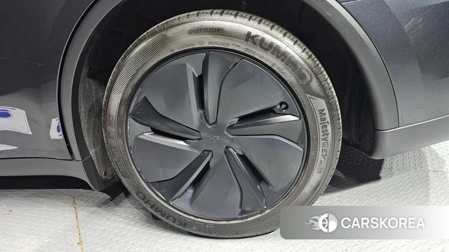 Tesla Model Y id 4468391 из Кореи 13