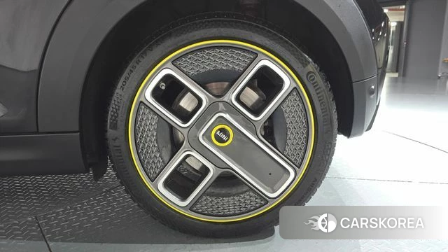 Mini Cooper Electric id 4323228 из Кореи 13