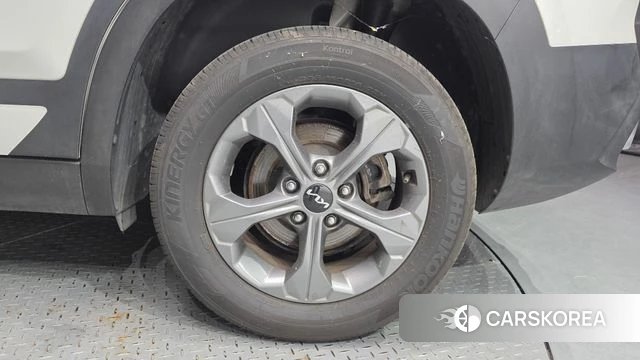 Kia Seltos id 4395703 из Кореи 13