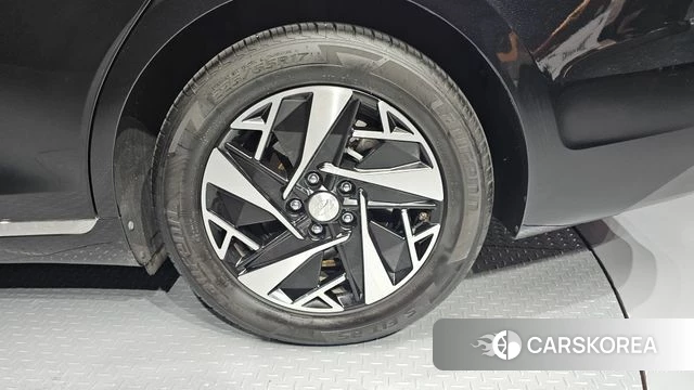 Hyundai The New Grandeur IG Hybrid id 4524692 из Кореи 13