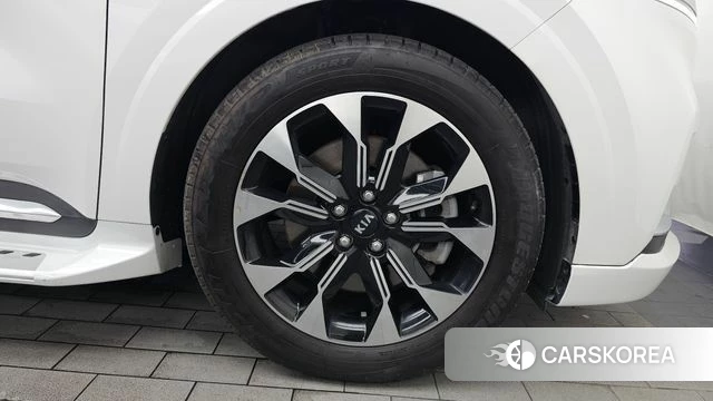 Kia Carnival 4th generation id 4666841 из Кореи 13
