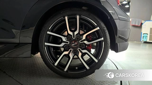 Mini Cooper S Convertible 4th Generation id 4359779 из Кореи 13