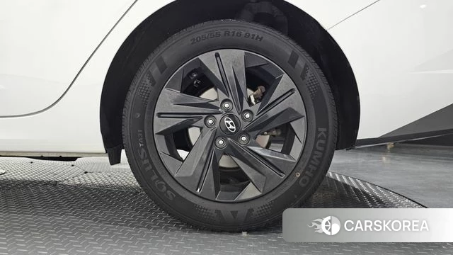 Hyundai Avante (CN7) id 4534725 из Кореи 13