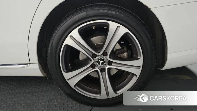 Mercedes-Benz E-Class W213 id 4907258 из Кореи 12