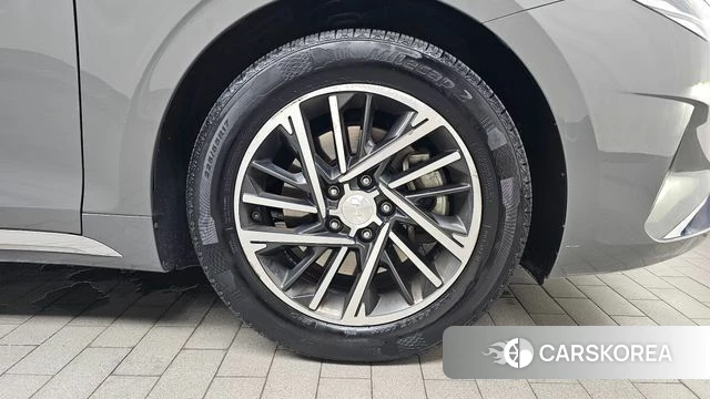 Hyundai The New Grandeur IG id 4429319 из Кореи 13