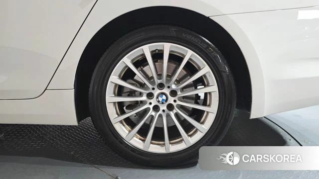 BMW 5 Series (G30) id 4416753 из Кореи 13