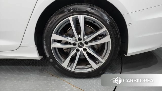 Audi A6 (C8) id 4579122 из Кореи 13