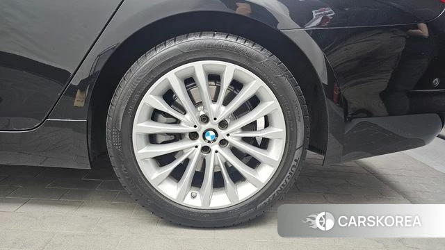 BMW 5 Series (G30) id 4285199 из Кореи 13