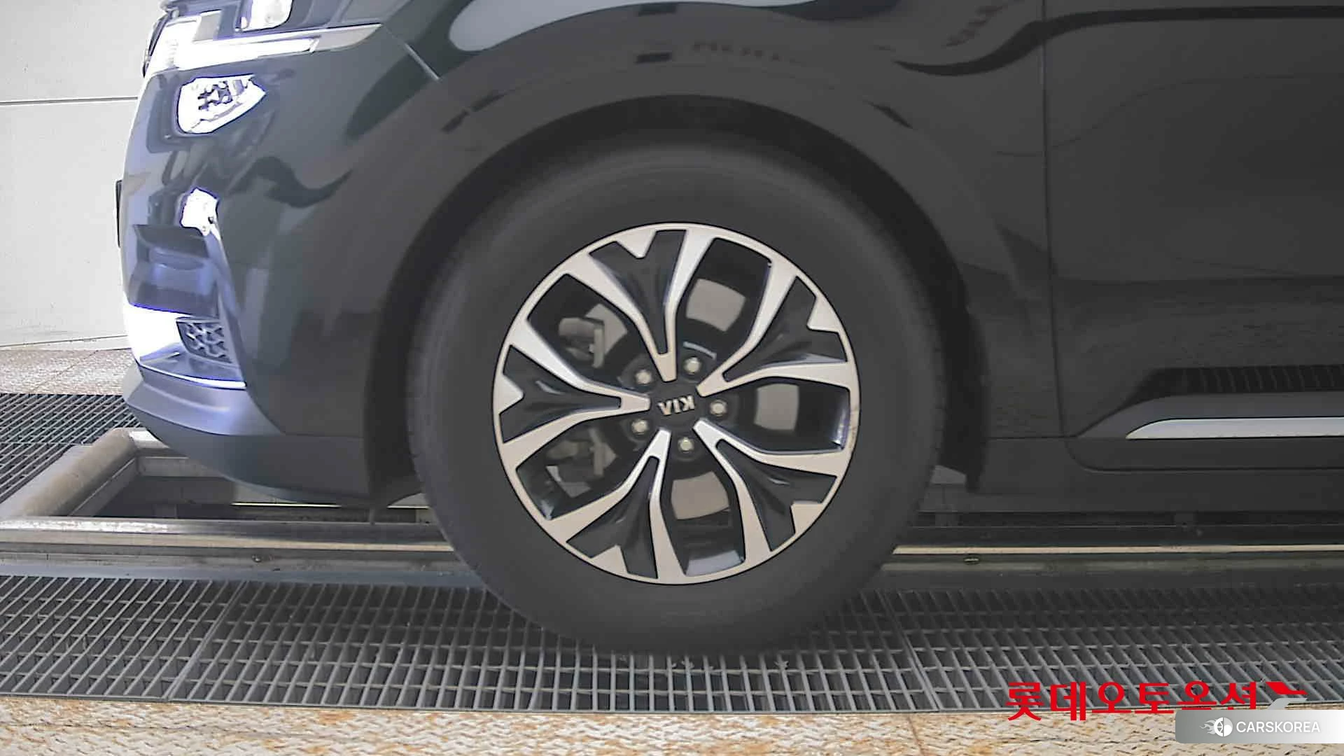 Kia Carnival id 4902362 из Кореи 13