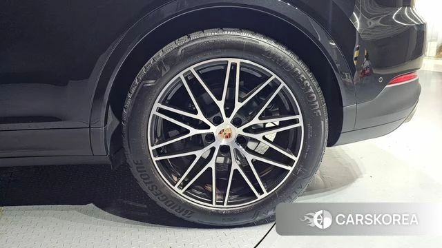 Porsche Cayenne (PO536) id 4590123 из Кореи 13